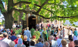 jarek 
The Holy Spirit feast in the Holy Spirit church in Białystok 
2023-06-27 19:30:58