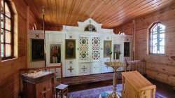 jarek 
The Orthodox cementary chapel in Jurowlany 
2023-07-10 08:56:21