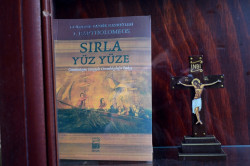 Sheep1389 
Book by patriarch Bartholomew in Turkish 
2023-07-17 15:56:34