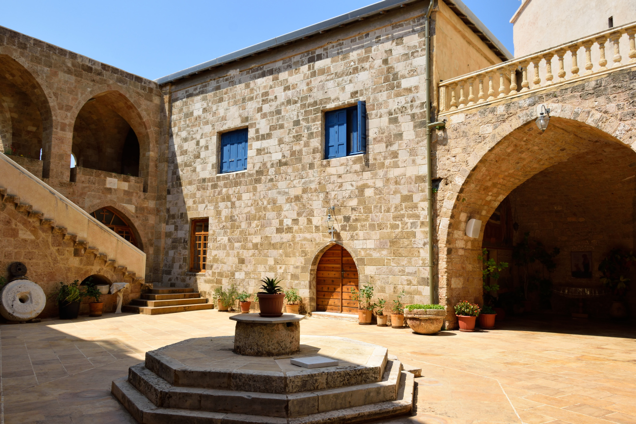 An-Nouriyye monastery, patio