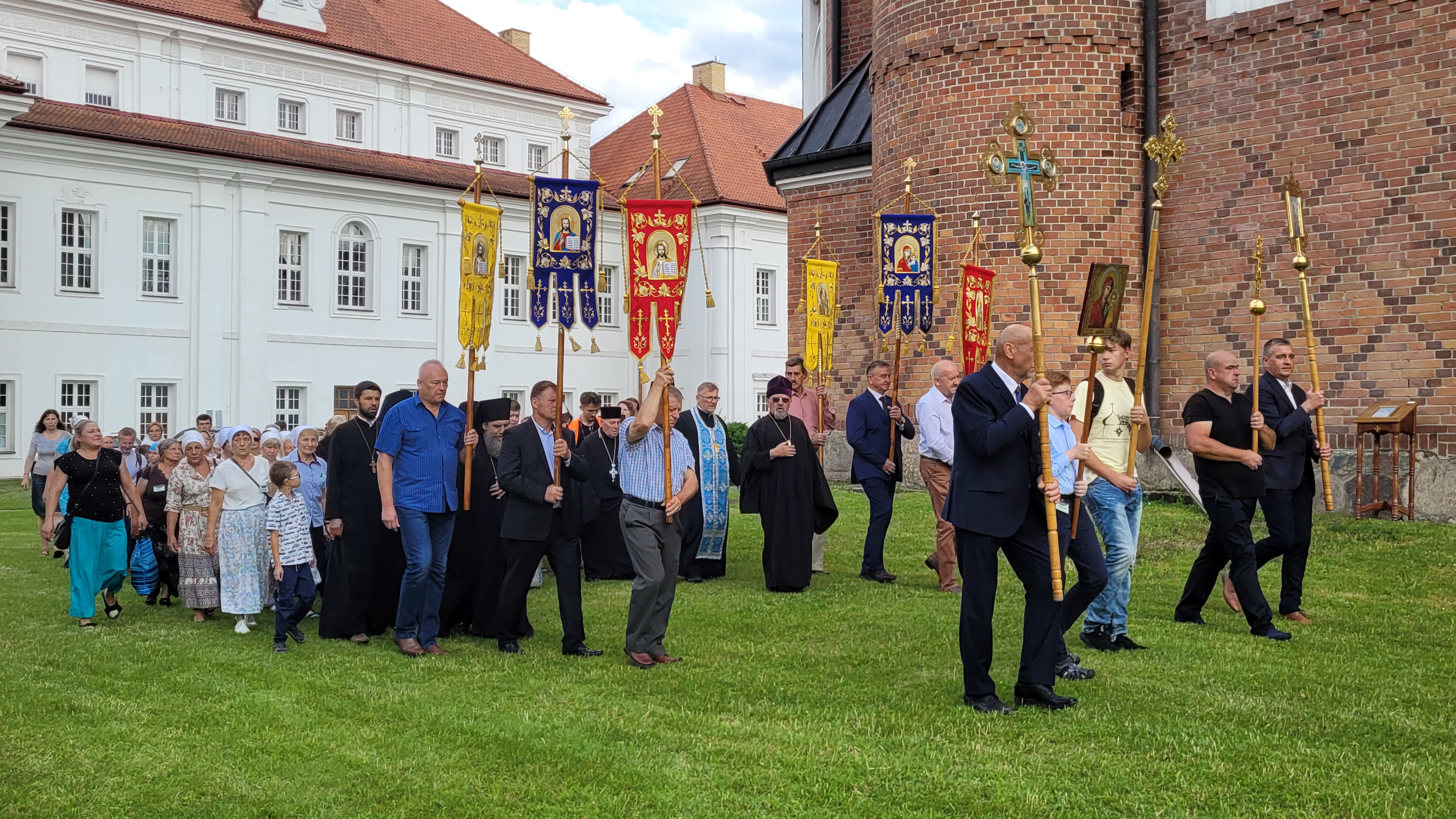 Pilgrimage from Białystok to Supraśl Monastery...