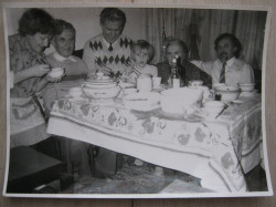  
Christian Orthodox family from Szastaly village - Christmas Eve december 1987. Warsaw, Sanocka 11B 
2023-08-18 10:14:41