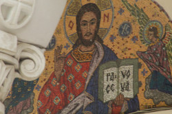  
Fresco of a Church from Bucharest  
2023-08-31 17:13:17