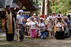 jarek1 
Pilgrims at Holy Mountain of Grabarka 
2023-09-03 18:10:55