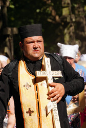 jarek1 
Pilgrims at Holy Mountain of Grabarka 
2023-09-06 08:43:12