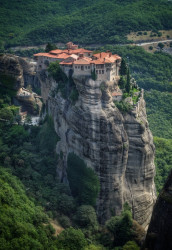 Slobodan. 
Meteora 
2023-09-30 21:49:52