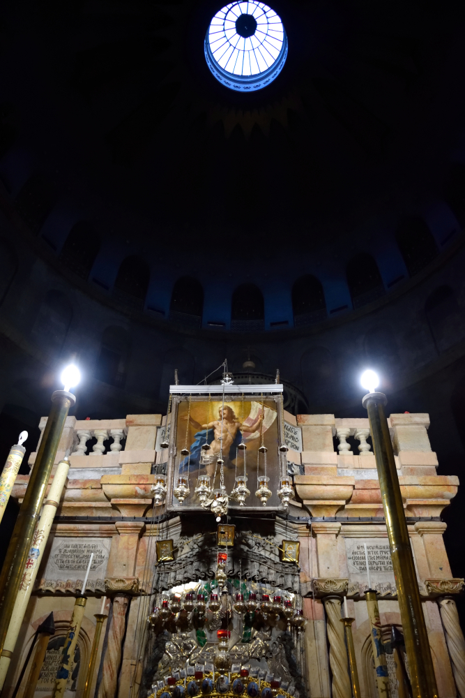 The tomb of Christ, Paschal season 2023