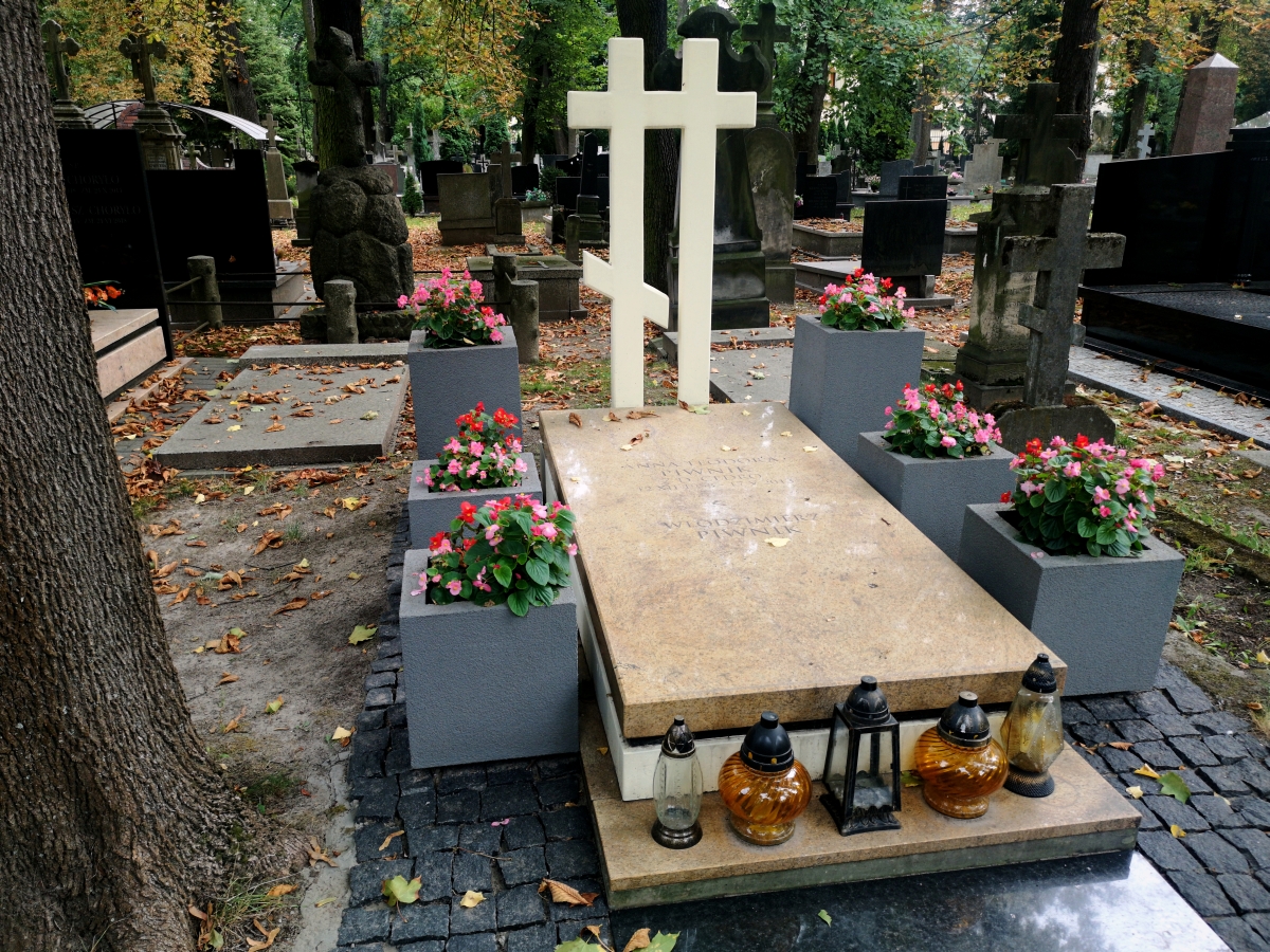 Ecumenical grave - grób ekumeniczny
