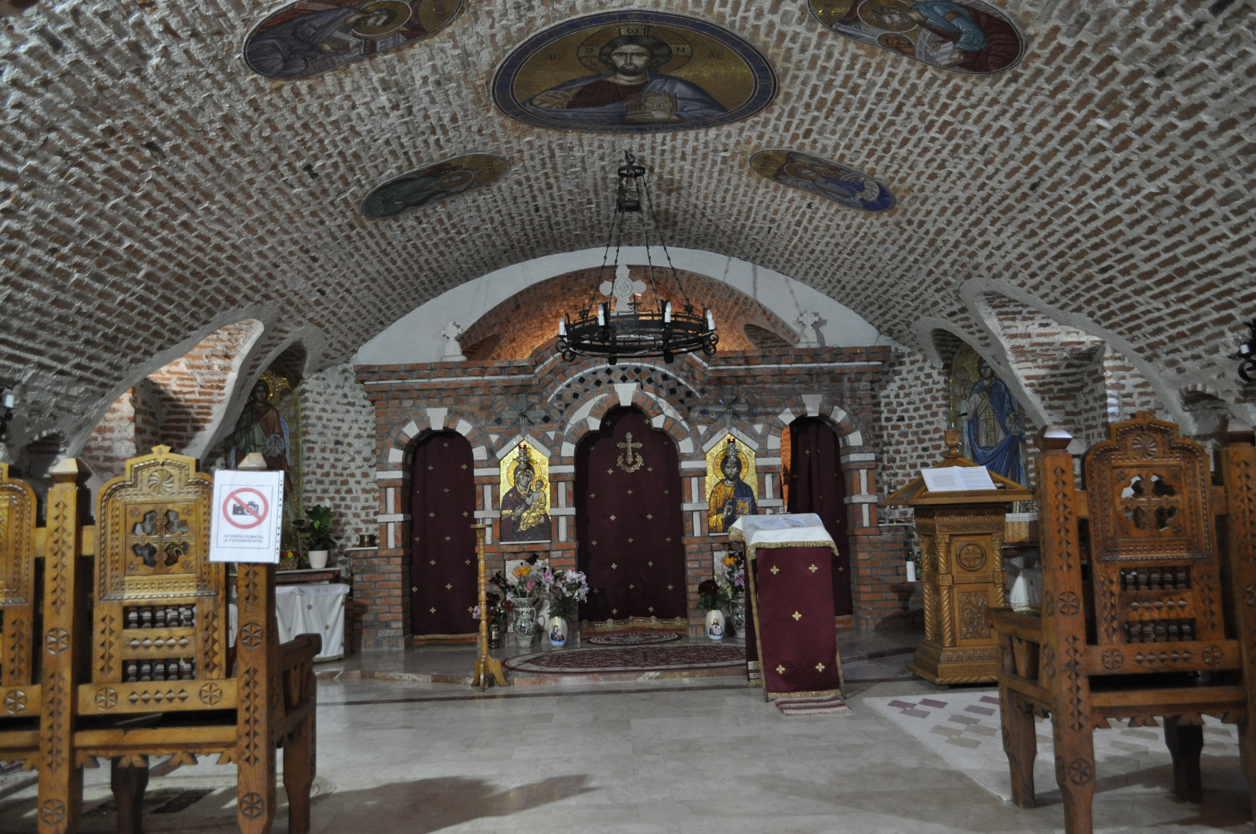 Mănăstirea Peri-Săpânța
