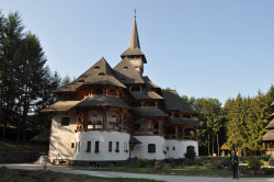 bogdan 
Mănăstirea Peri-Săpânța 
2023-10-17 19:22:34