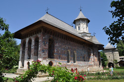 bogdan 
Mănăstirea MOLDOVIŢA 
15 
2023-10-23 13:30:28
