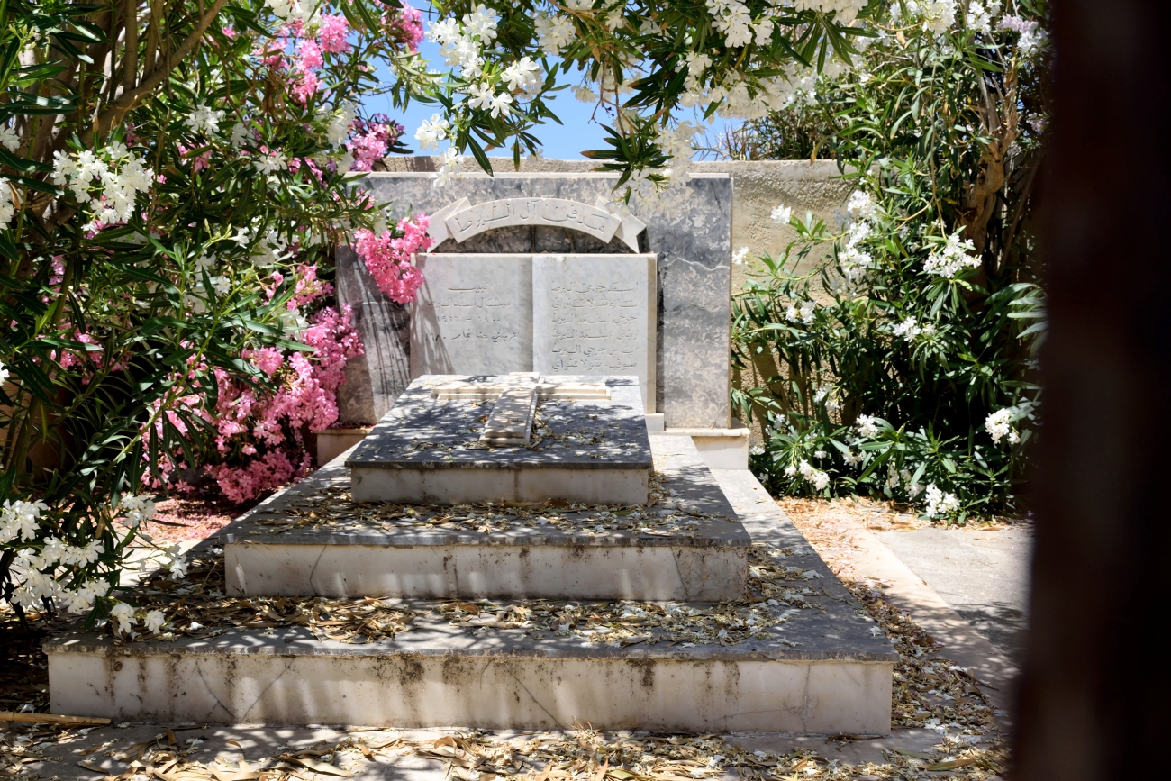 Orthodox cemetery in Tripoli (2) 