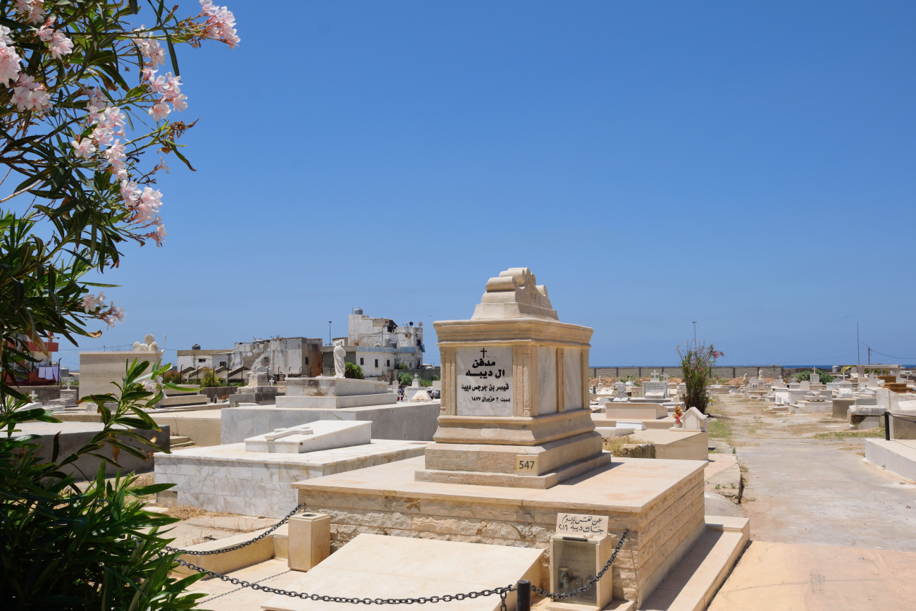Orthodox cemetery in Tripoli (5)