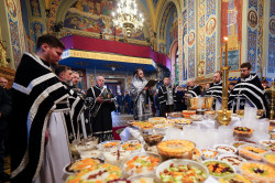 jarek1 
Blessing of kolivo in the momory of St. Thedore Thyrone in St. Nicholas Cathedral in Białystok 
2023-11-29 08:04:55