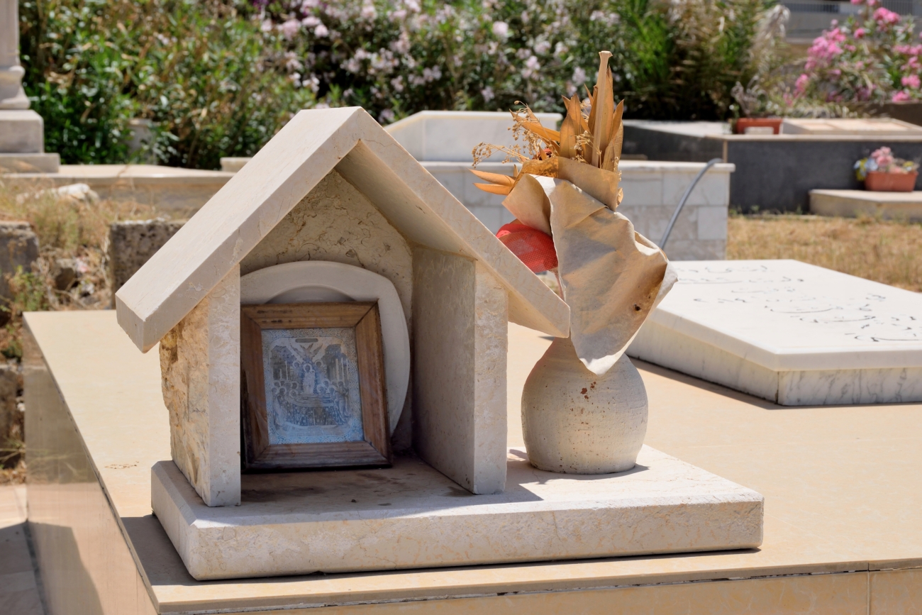 Orthodox cemetery in Tripoli (10)