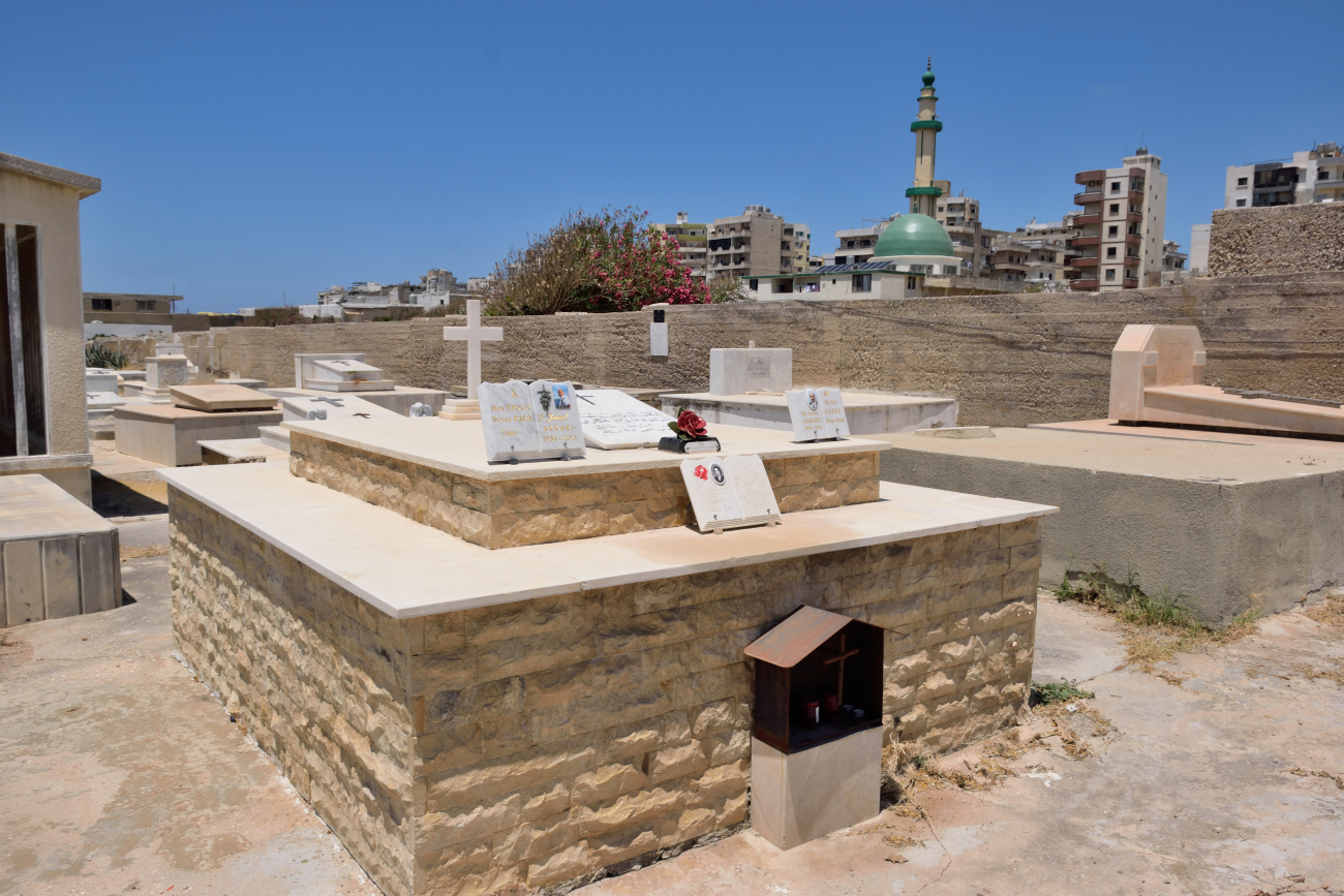 Orthodox cemetery in Tripoli (18)