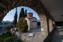 alik 
Vlatadon Monastery in Thessaloniki    
15 
2024-02-04 18:35:58