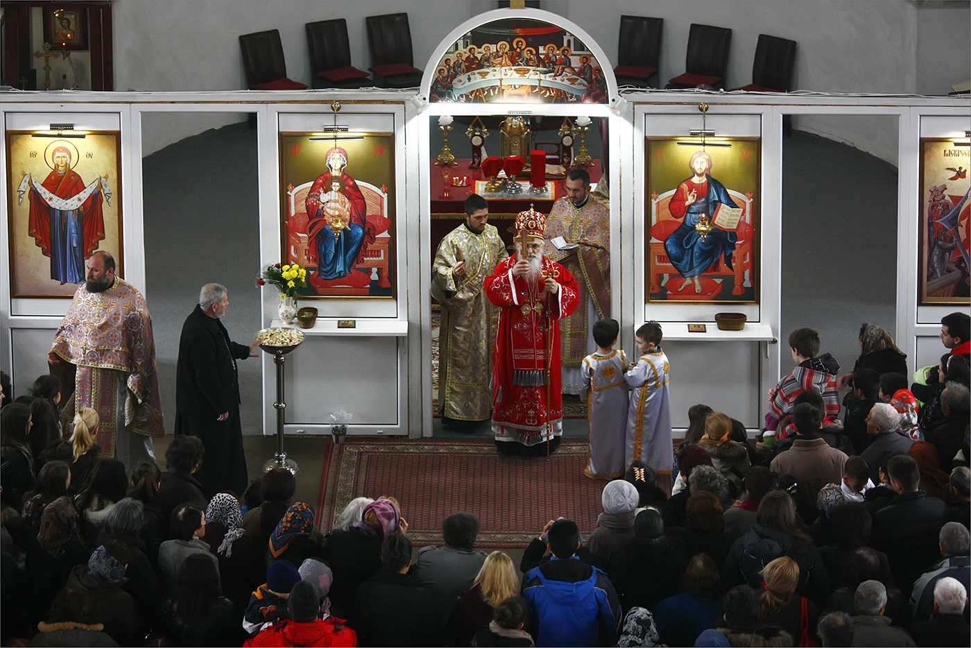 At the end of liturgy - В конце литургии