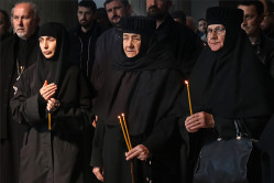 felix 
The Nuns - Монахини 
15 
2024-03-07 14:46:21