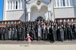 serorlovsky 
Семья 
2024-03-11 02:13:36