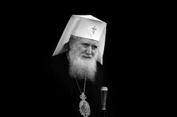 alik 
Patriarch Neophyte of Bulgaria 
2024-03-14 05:32:46