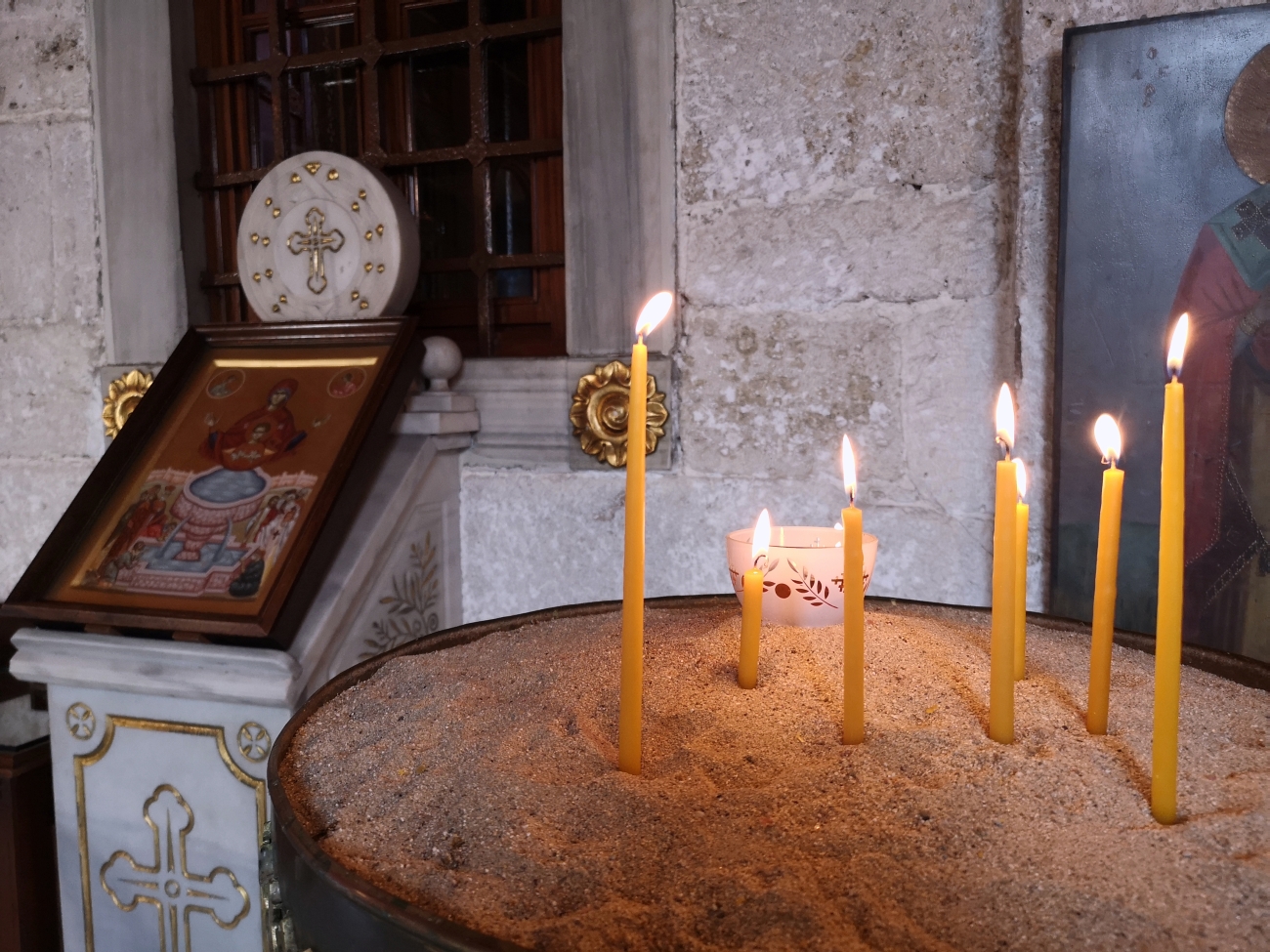 Candles at Life-Giving Spring monaster in Constantinople, 2023