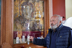 jarek1 
Fr. George in the Dormition of the Mother of God Orthodox church in Philiphi 
2024-04-17 20:17:23
