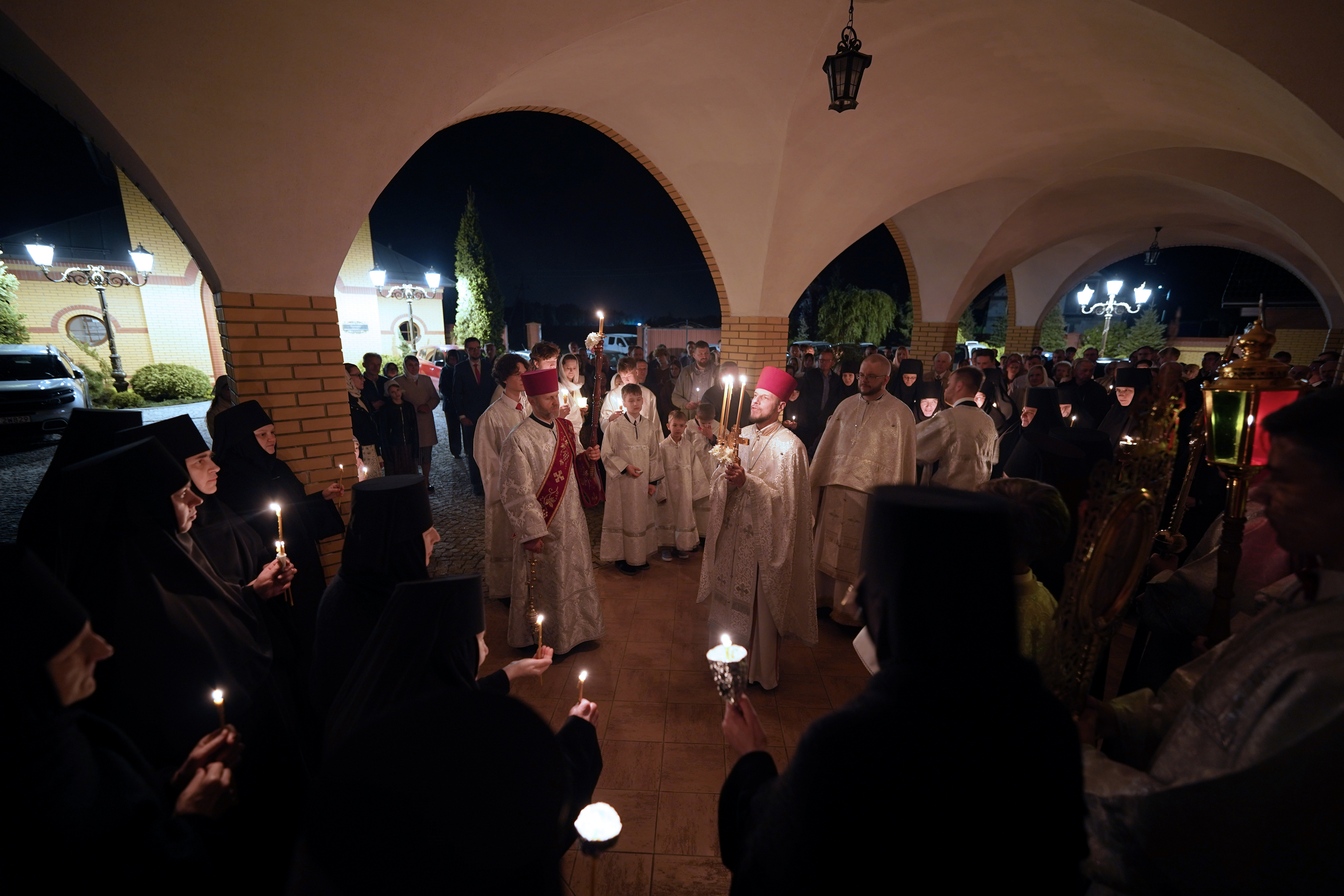 Easter night in Zwierki Convent