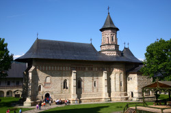 AlexChiru 
Mânăstirea Neamț 
12 
2024-05-13 20:46:56