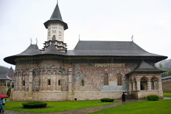 AlexChiru 
Biserica mânăstirii Sucevița 
2024-05-14 20:58:37