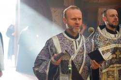 jarek1 
The Great Friday in Zwierki Convent 
2024-05-21 20:20:15