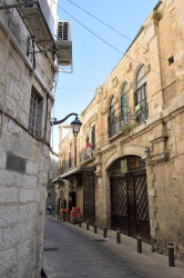 Sheep1389 
Roum Orthodox streets in Jerusalem, May 2023 
2024-05-23 14:05:33