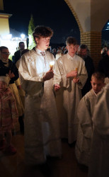 jarek1 
Easter night in Zwierki Convent  
2024-05-29 20:31:22