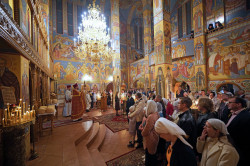 jarek 
Easter night in Zwierki Convent  
2024-05-29 20:33:58