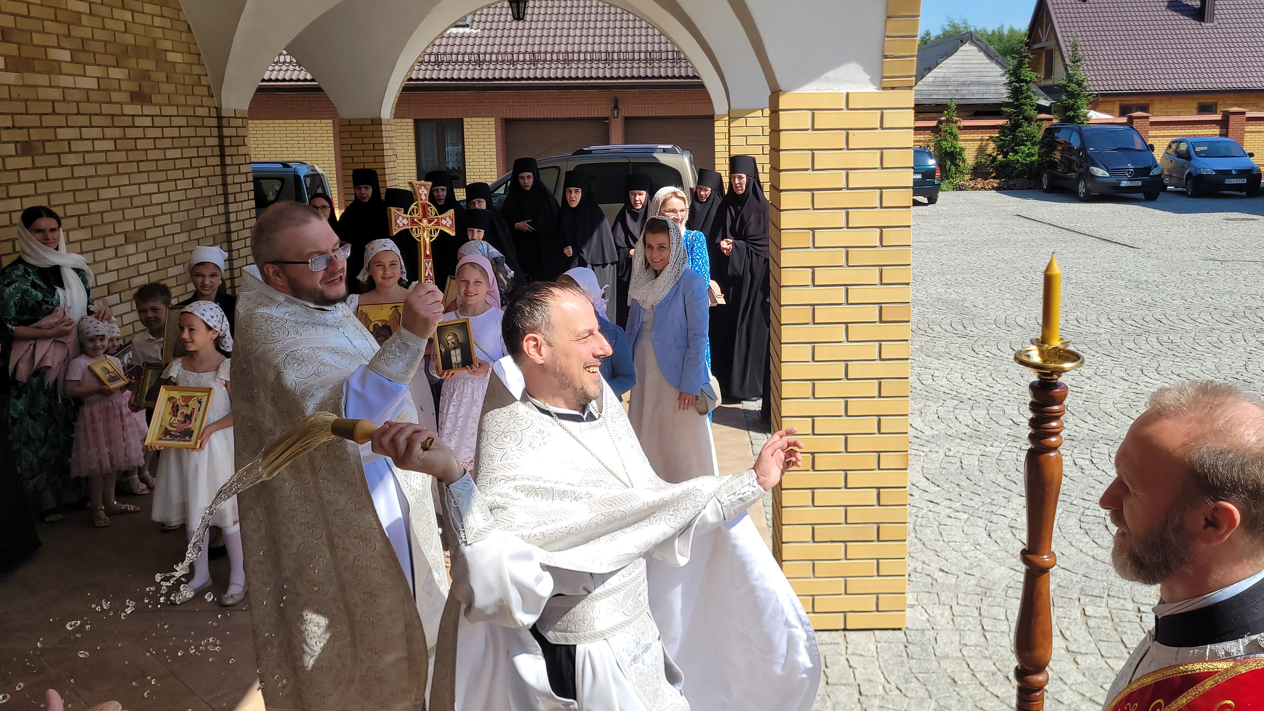 Paschal period procession in Zwierki Convent