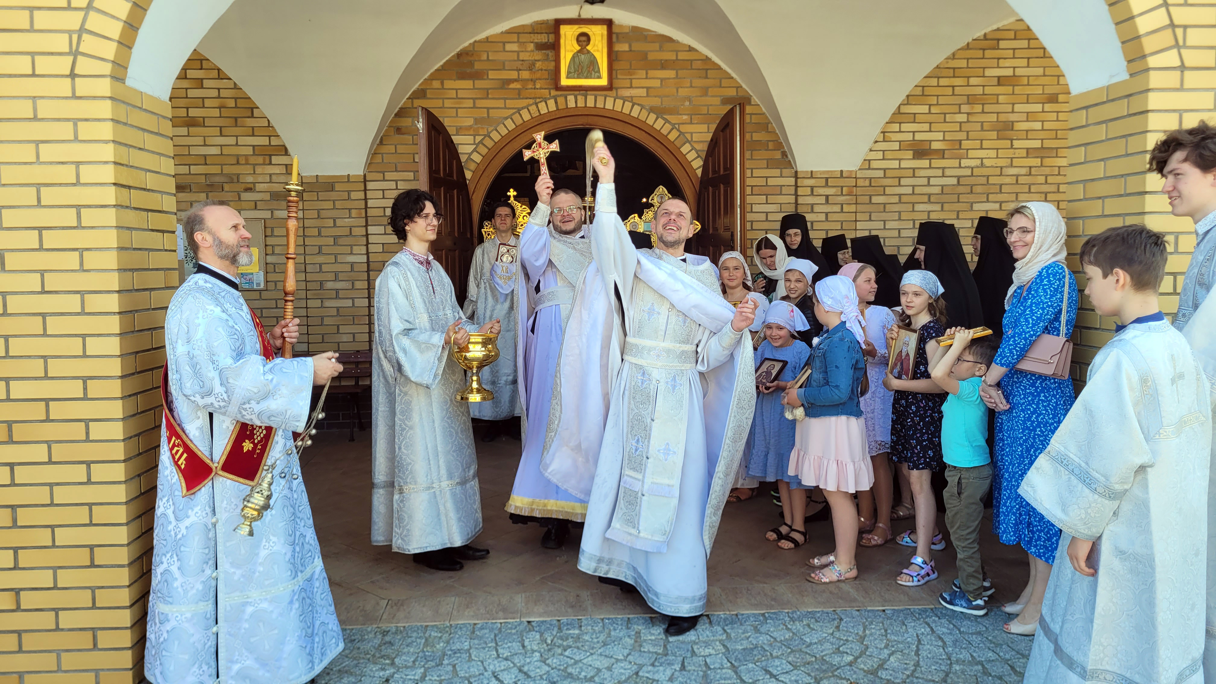 The Paschal period procession in Zwierki Convent