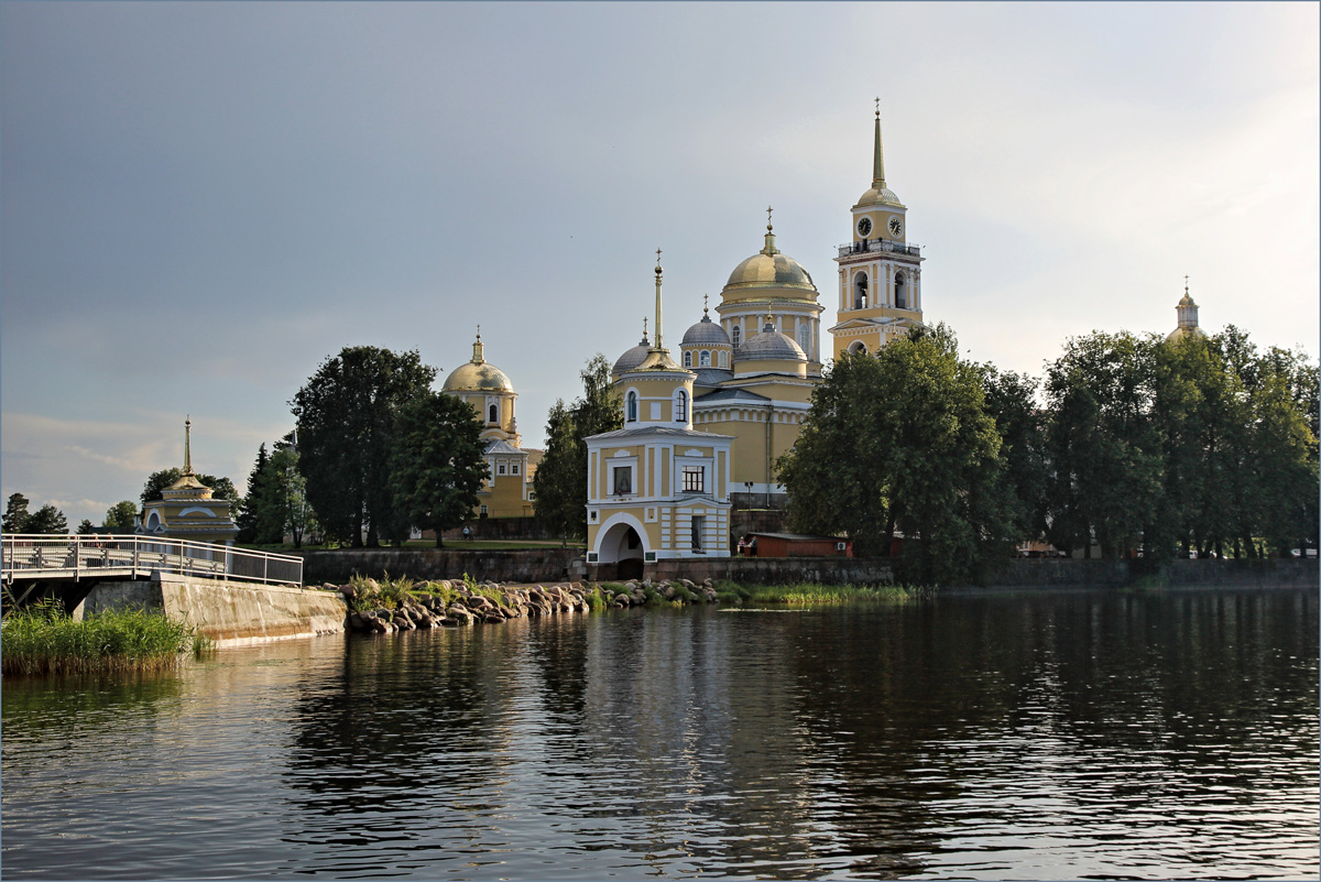 Нило-Столобенский монастырь