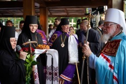 jarek 
The All-Night Village in Grabarka Convent 
2024-09-30 08:11:10