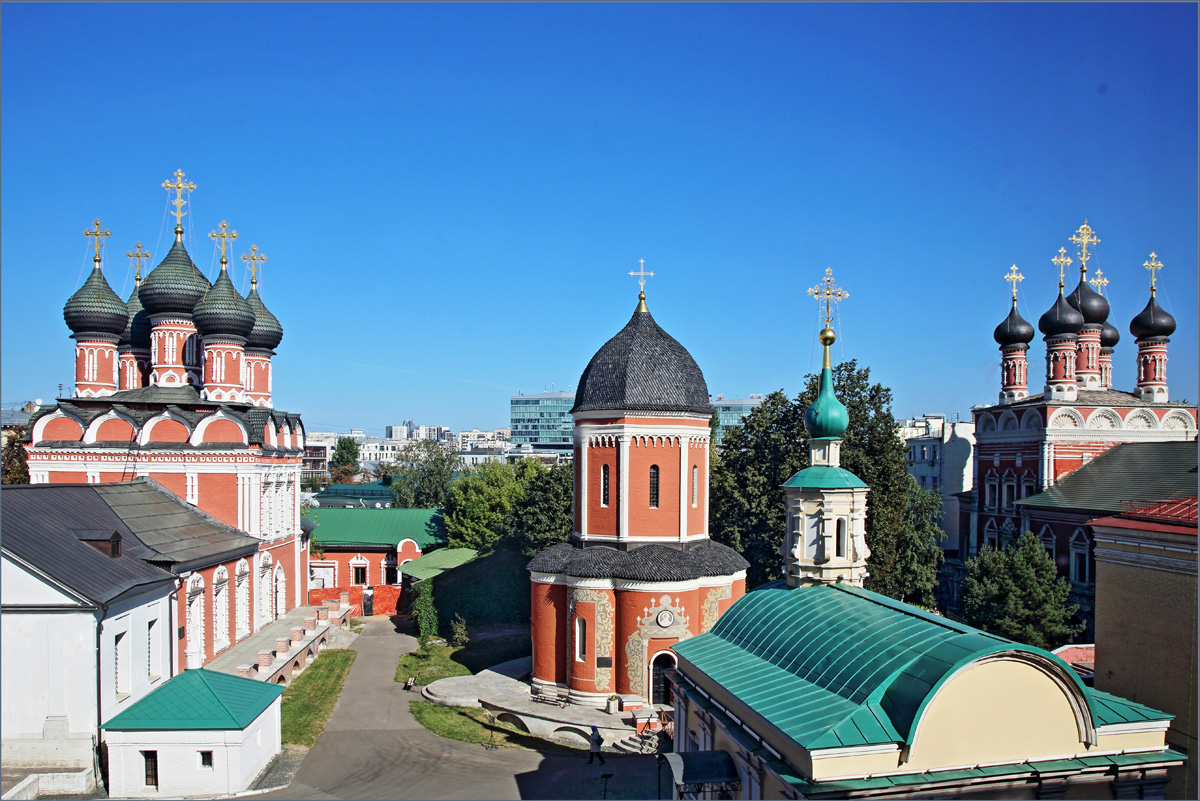 Высоко-Петровский монастырь. Москва