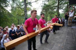 jarek 
The All-Night Village in Grabarka Convent  
2024-10-02 10:16:36