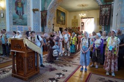 jarek1 
Pilgrims to Grabarka Convent in Orthodox church in Zabłudów 
2024-10-08 16:11:21