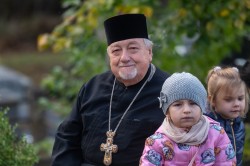 palavos 
o. Walerian Antosiuk 
2024-10-15 01:35:20