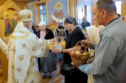 jarek 
Night Divine Liturgy in Grabarka Convent  
2024-10-15 14:47:15