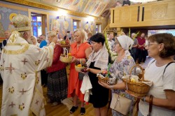 jarek 
Night Divine Liturgy in Grabarka Convent  
2024-10-15 14:47:34