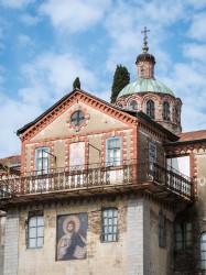 Lazo 
St. Andrews Skete, Mt. Athos 
2024-10-15 18:08:42