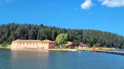 jarek11 
Zvernec Monastery  
2024-10-16 15:39:10