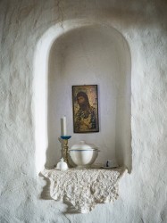 Lazo 
Icon, Mt. Athos 
2024-10-16 18:47:02