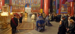 jarek11 
The Holy Cross relics in St. George Orthodox church in Białystok 
2024-10-29 21:00:14