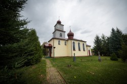palavos 
erkiew Przemienienia Pańskiego w Sasinach 
2024-11-12 12:39:32