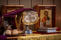 Lazo 
Divine Liturgy, Yosemite National Park, California, USA 
2024-11-14 22:17:53
